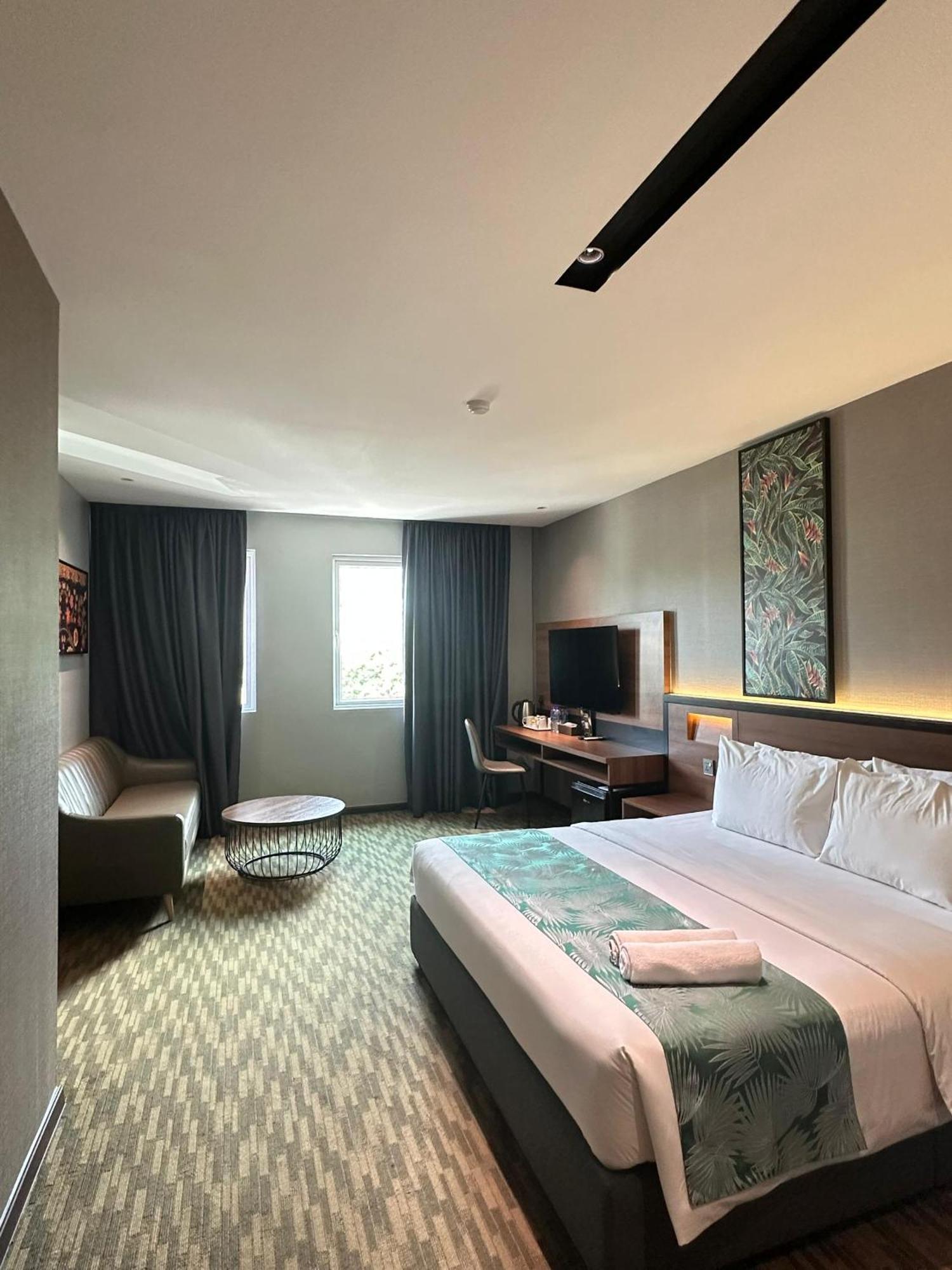 Nb Hotel Джохор-Бару Экстерьер фото